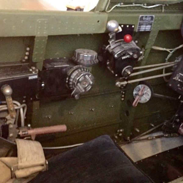 Curtiss P-40K Warhawk (25)