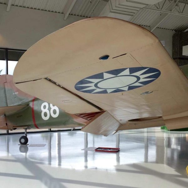 Curtiss P-40K Warhawk (7)