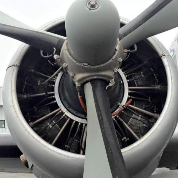 Douglas C-47 SkytrainDC-3C (14)