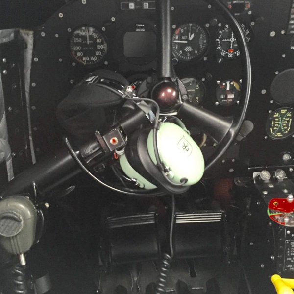 Douglas C-47 SkytrainDC-3C (16)