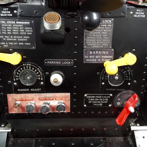 Douglas C-47 SkytrainDC-3C (26)
