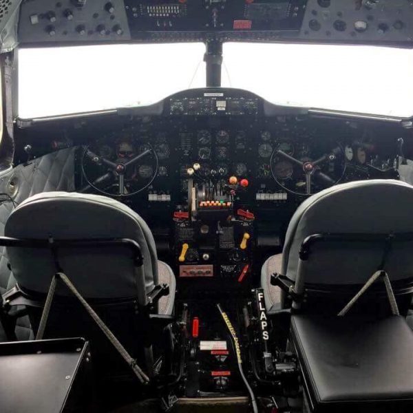 Douglas C-47 SkytrainDC-3C (42)