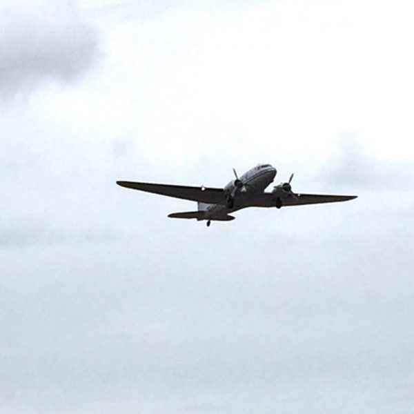 Douglas C-47 SkytrainDC-3C (50)