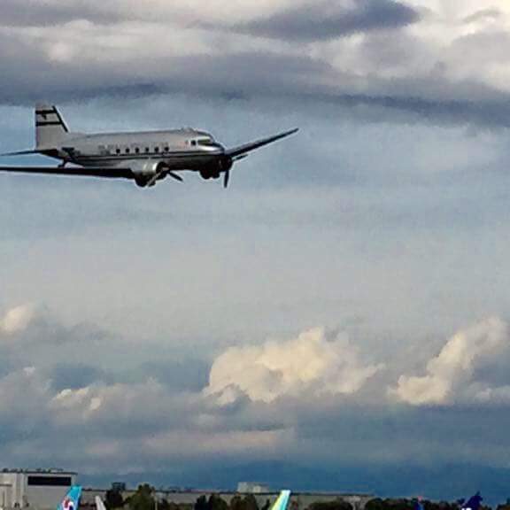 Douglas C-47 SkytrainDC-3C (53)
