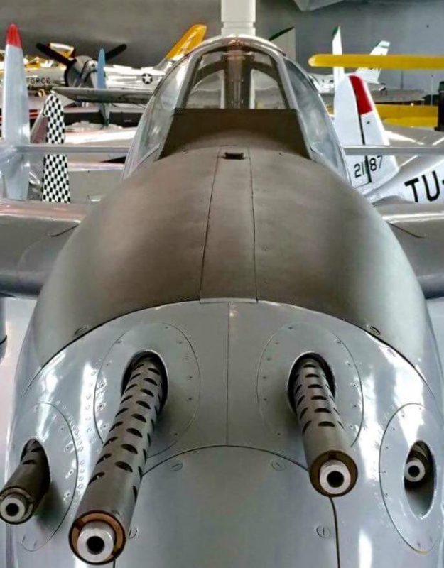 Lockheed P-38L Lightning (22)