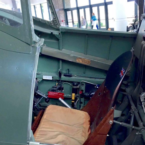 Supermarine Spitfire Lf Mk XVIe (14)